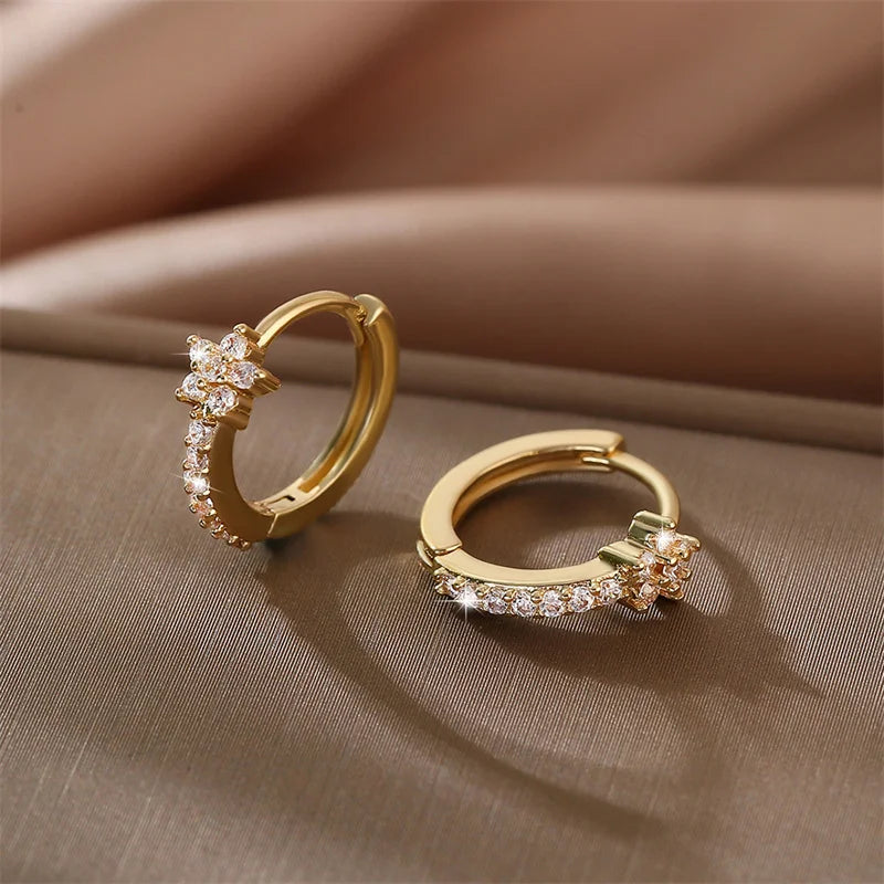 Stella Mini Hoops
