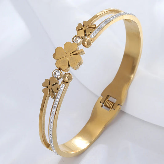 Dazzling Gold Clover