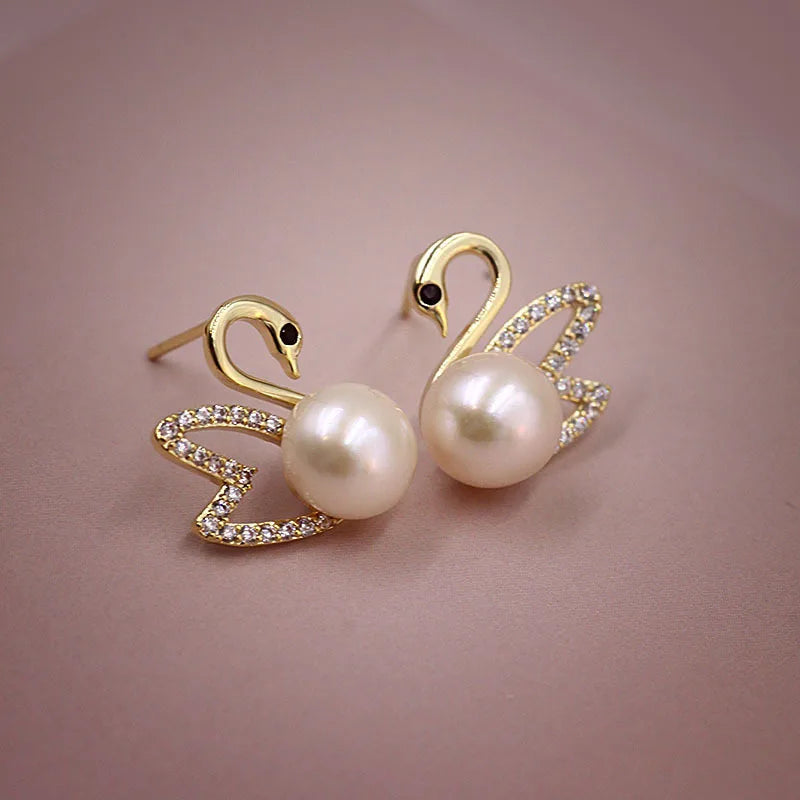 Starlight Swan Pearls