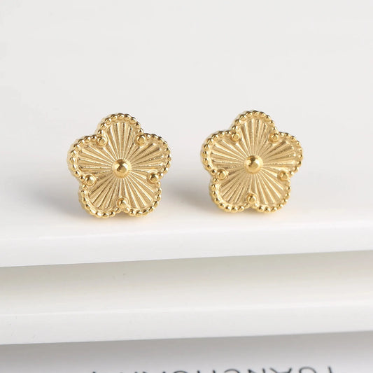 Luxe Clover