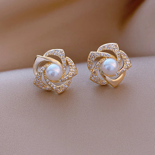 Radiant Rose Perle Studs