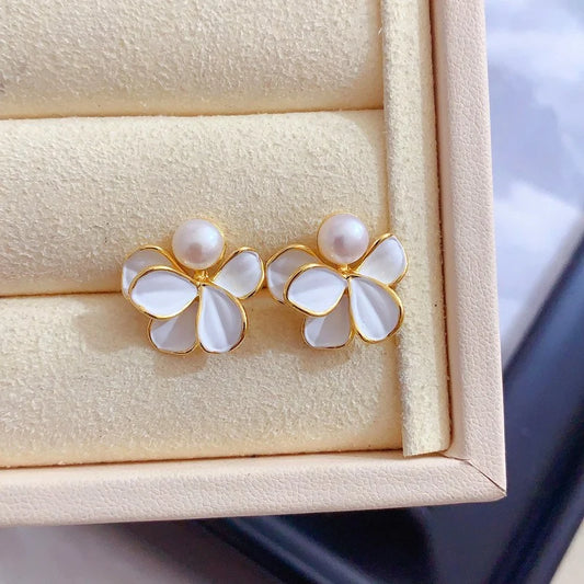 Pearl & Petal Whispers